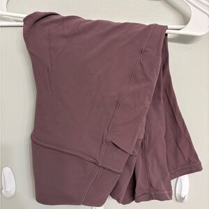 Athleta Women's salutation stash pocket leggings